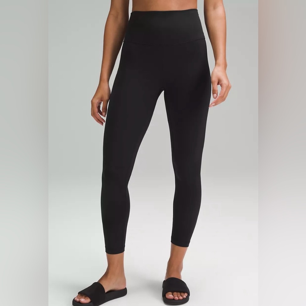 Lululemon Alight 25” Black Leggings NWT Size 8